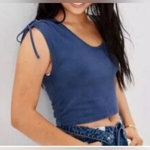 American Eagle Faded Blue Sleeveless Tie Shoulders Crop Top in Blue Size Small